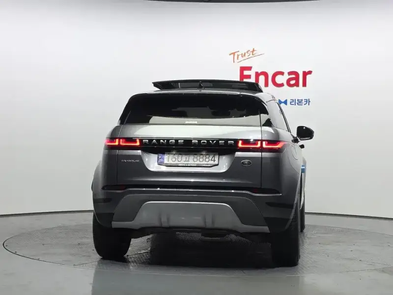 2022 Land Rover Range Rover Evoque с пробегом 49 614 км