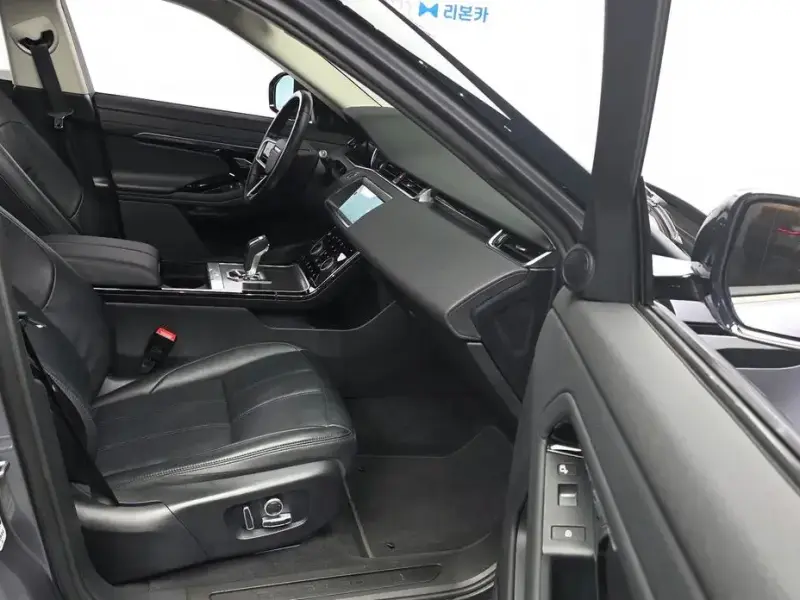 2022 Land Rover Range Rover Evoque с пробегом 49 614 км