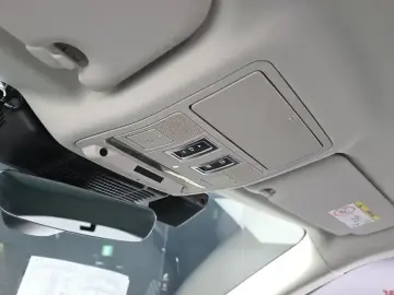 2022 Land Rover Range Rover Evoque с пробегом 49 614 км