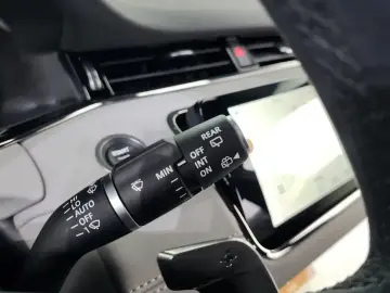 2023 Land Rover Range Rover Evoque с пробегом 51 500 км