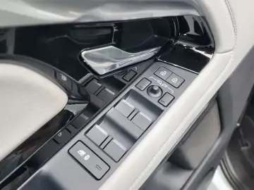 2023 Land Rover Range Rover Evoque с пробегом 51 500 км