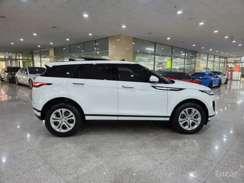 2023 Land Rover Range Rover Evoque с пробегом 63 397 км