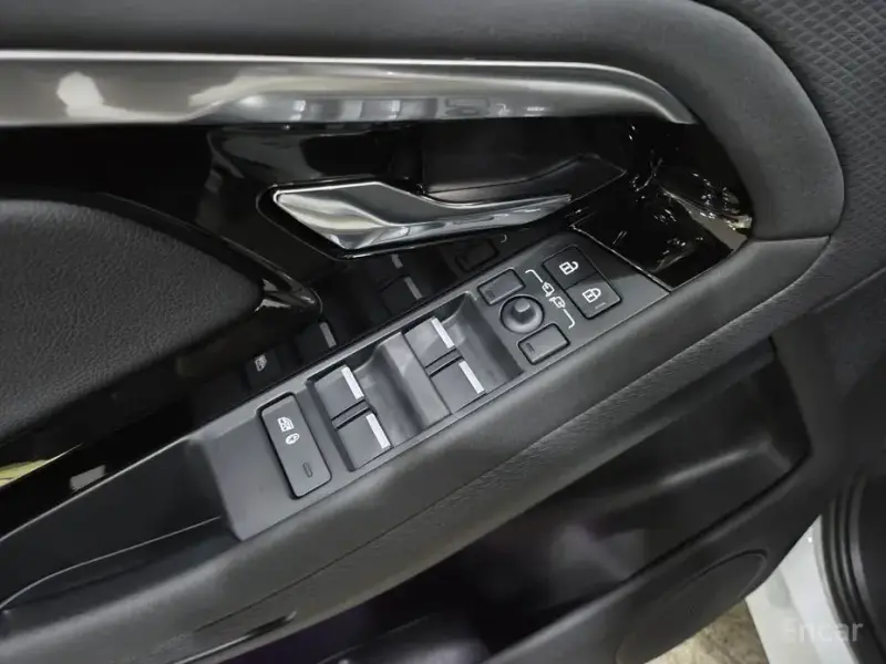 2023 Land Rover Range Rover Evoque с пробегом 63 397 км
