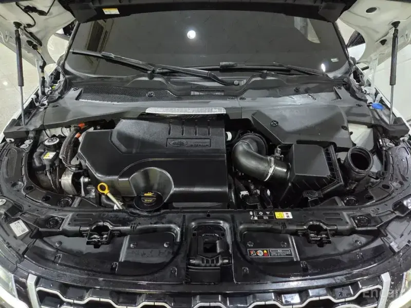 2023 Land Rover Range Rover Evoque с пробегом 63 397 км