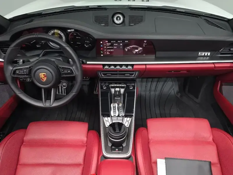 2024 Porsche 911 с пробегом 3 963 км
