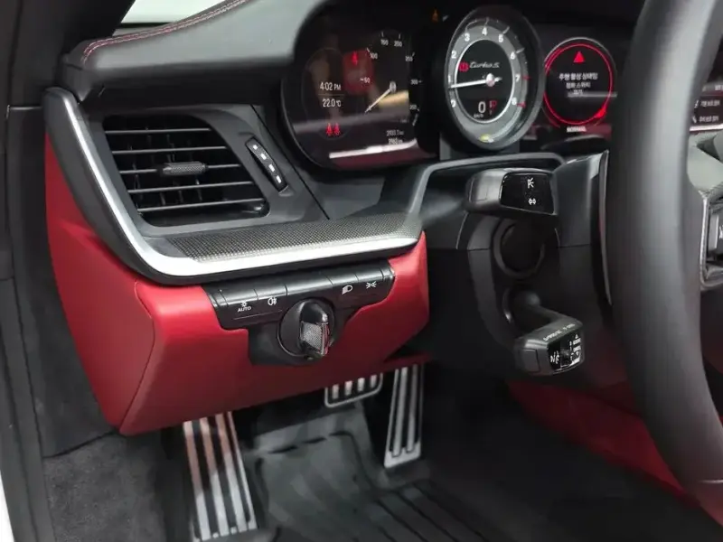 2024 Porsche 911 с пробегом 3 963 км