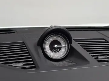 2024 Porsche 911 с пробегом 3 963 км