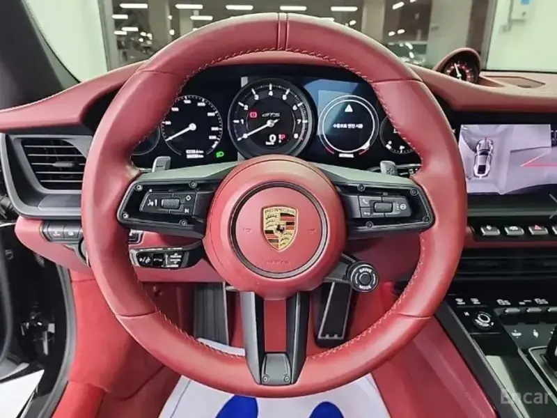 2024 Porsche 911 с пробегом 25 186 км