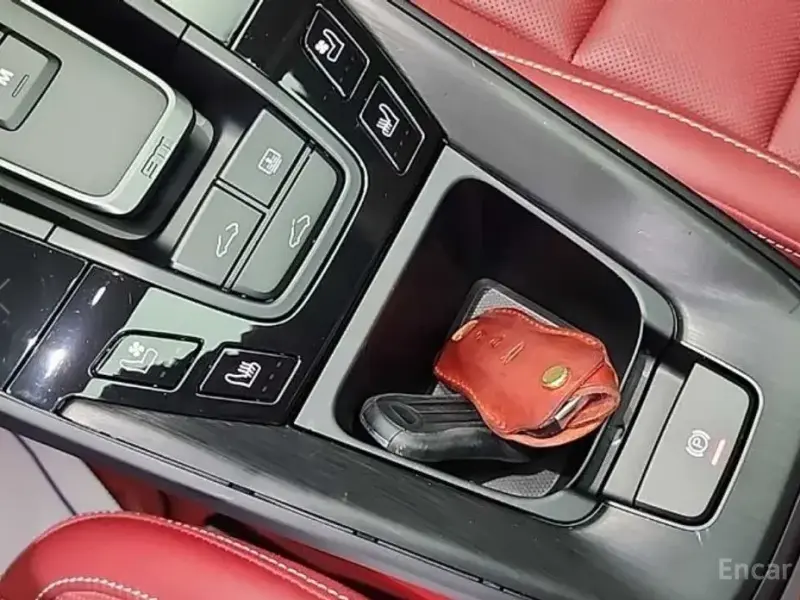 2024 Porsche 911 с пробегом 25 186 км