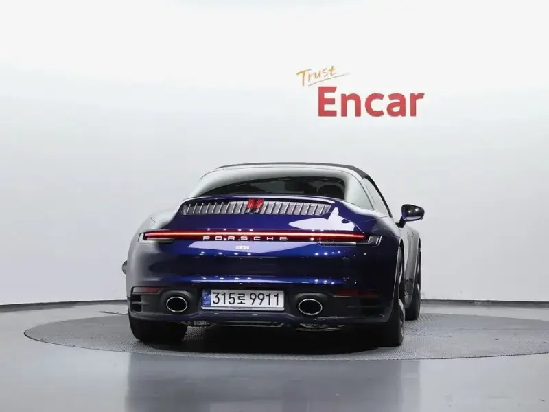 2024 Porsche 911 с пробегом 1 593 км