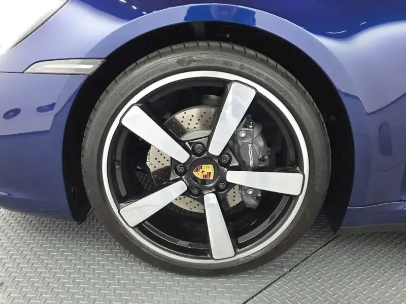 2024 Porsche 911 с пробегом 1 593 км