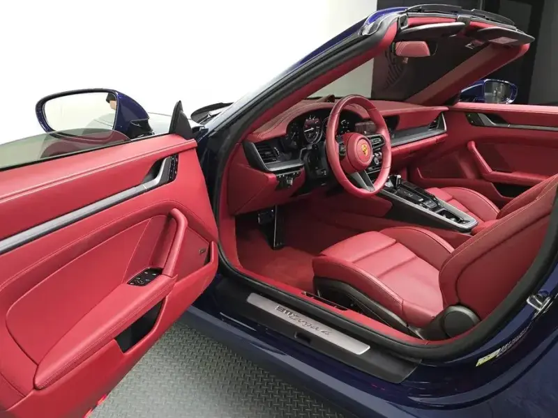 2024 Porsche 911 с пробегом 1 593 км