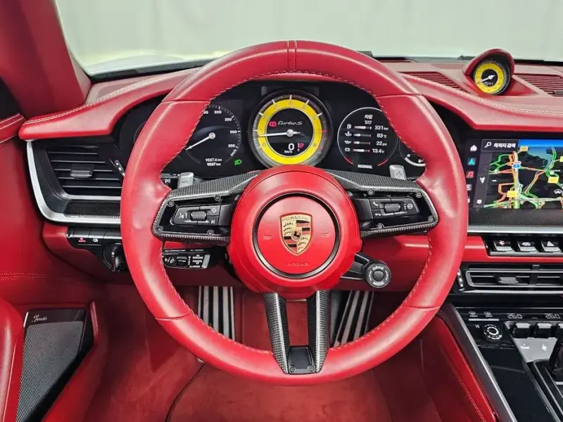 2024 Porsche 911 с пробегом 9 587 км