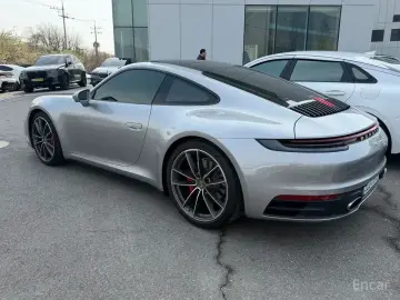 2024 Porsche 911 с пробегом 17 000 км