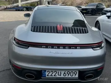 2024 Porsche 911 с пробегом 17 000 км