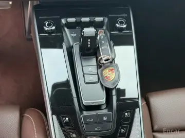 2024 Porsche 911 с пробегом 17 000 км