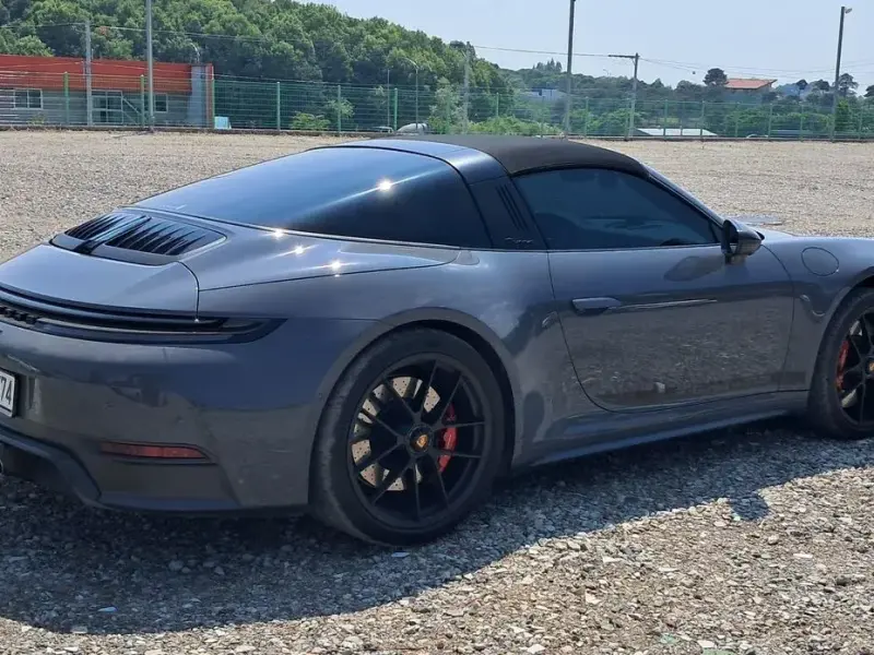 2026 Porsche 911 с пробегом 1 900 км