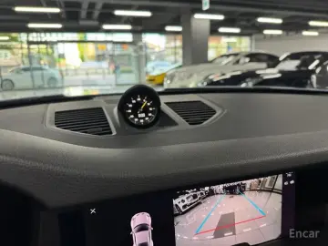 2025 Porsche 911 с пробегом 118 км