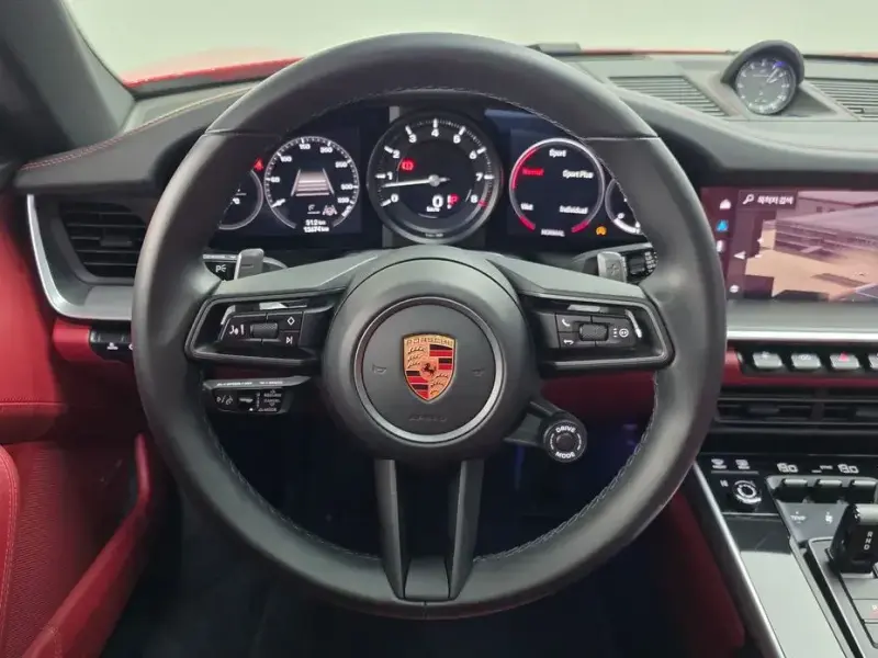 2024 Porsche 911 с пробегом 13 674 км