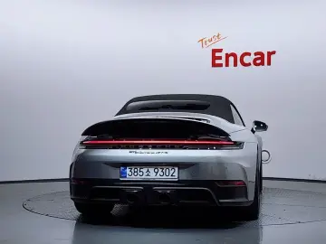2025 Porsche 911 с пробегом 7 658 км