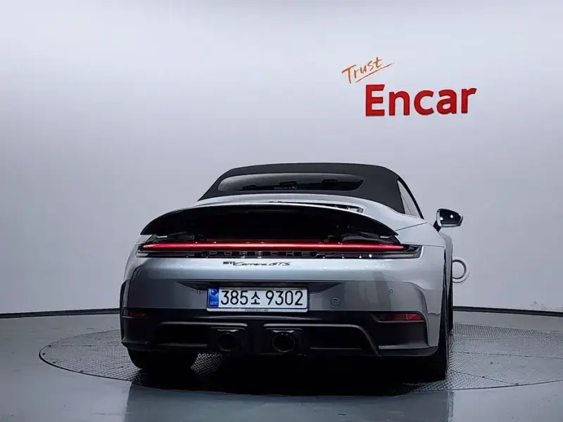 2025 Porsche 911 с пробегом 7 658 км