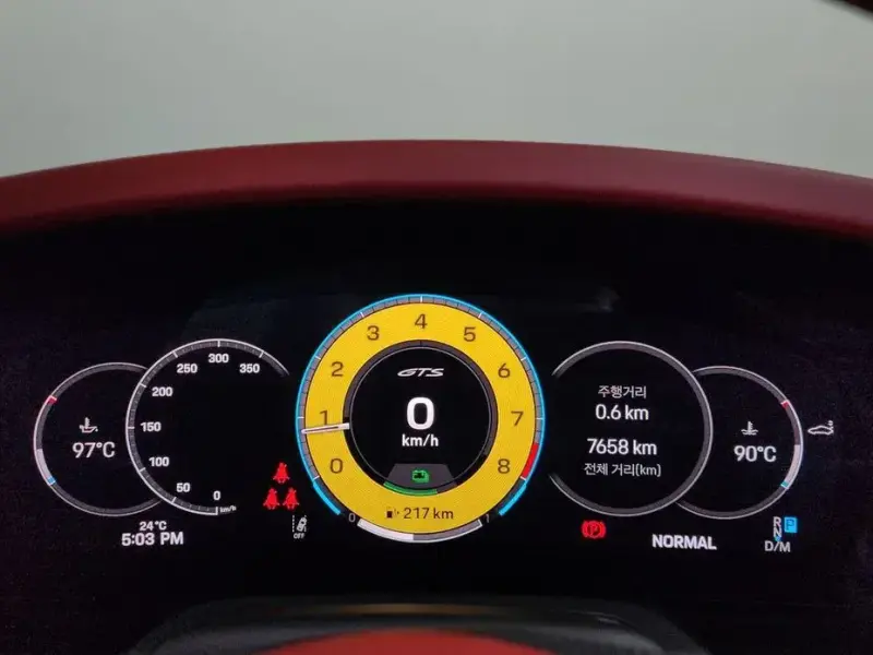 2025 Porsche 911 с пробегом 7 658 км