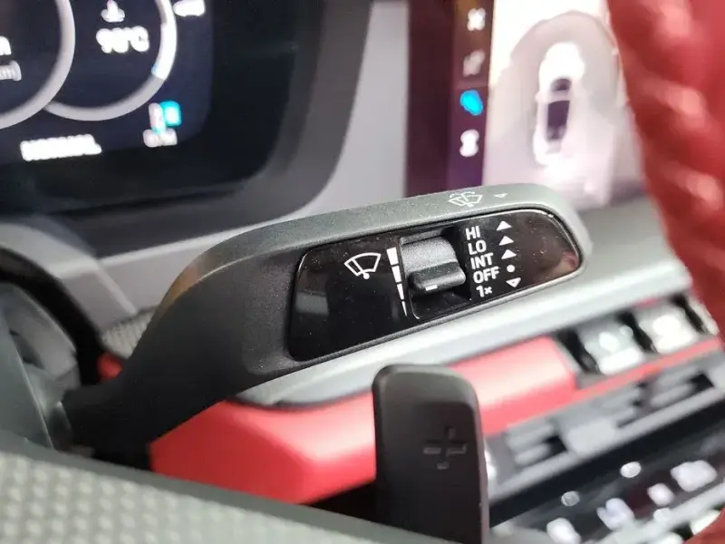 2025 Porsche 911 с пробегом 7 658 км