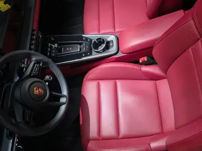 2024 Porsche 911 с пробегом 5 583 км