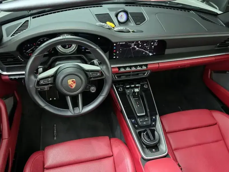 2024 Porsche 911 с пробегом 13 260 км
