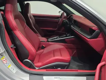 2024 Porsche 911 с пробегом 4 488 км