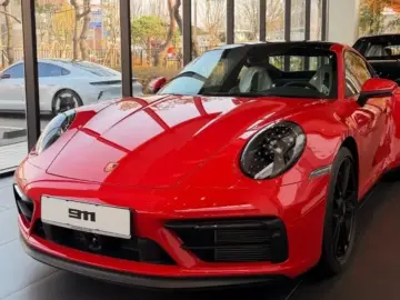 2024 Porsche 911 с пробегом 2 800 км