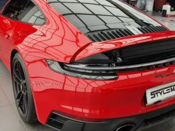 2024 Porsche 911 с пробегом 2 800 км