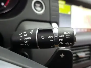 2018 Land Rover Discovery Sport с пробегом 119 922 км