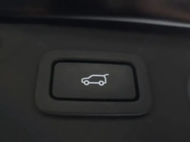 2018 Land Rover Discovery Sport с пробегом 119 922 км