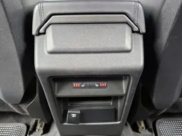 2017 Land Rover Discovery Sport с пробегом 110 108 км
