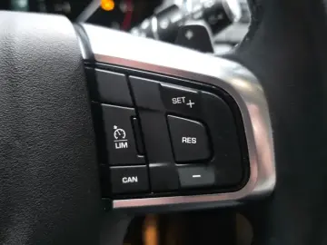 2018 Land Rover Discovery Sport с пробегом 115 584 км