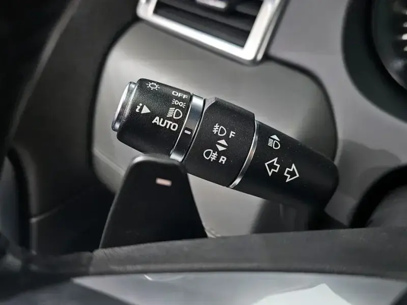 2018 Land Rover Discovery Sport с пробегом 99 902 км