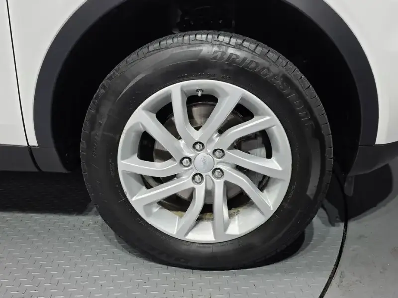 2017 Land Rover Discovery Sport с пробегом 124 103 км
