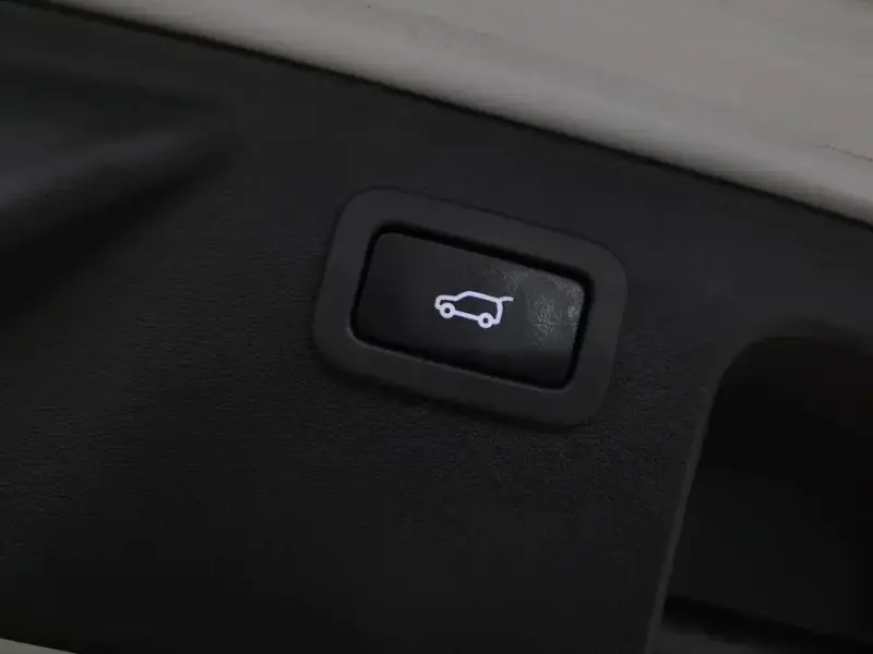 2017 Land Rover Discovery Sport с пробегом 124 103 км