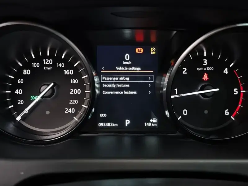 2018 Land Rover Discovery Sport с пробегом 93 483 км