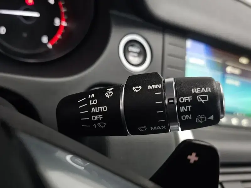 2018 Land Rover Discovery Sport с пробегом 93 483 км