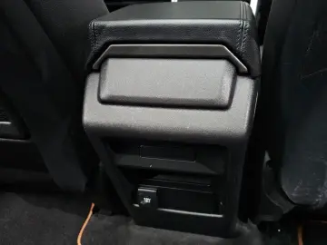 2018 Land Rover Discovery Sport с пробегом 93 483 км