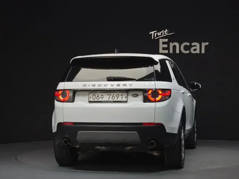 2017 Land Rover Discovery Sport с пробегом 129 237 км