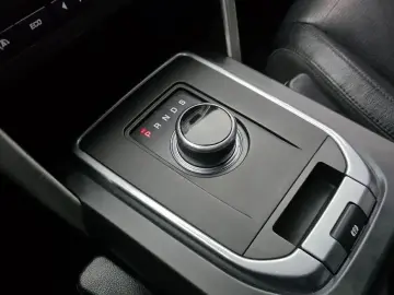 2017 Land Rover Discovery Sport с пробегом 129 237 км