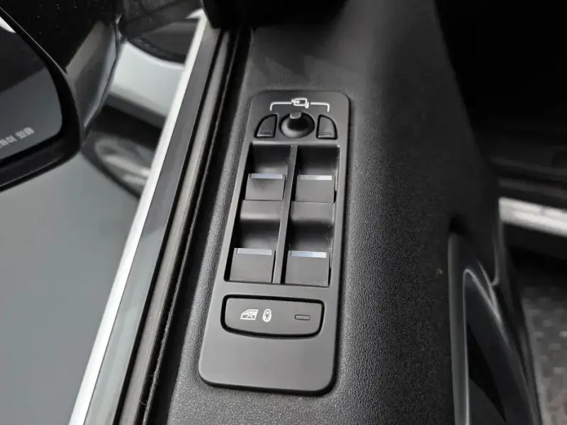 2017 Land Rover Discovery Sport с пробегом 129 237 км