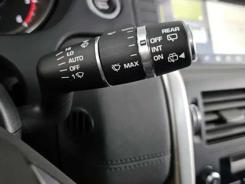 2018 Land Rover Discovery Sport с пробегом 102 567 км