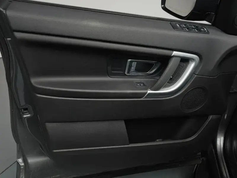 2019 Land Rover Discovery Sport с пробегом 63 603 км