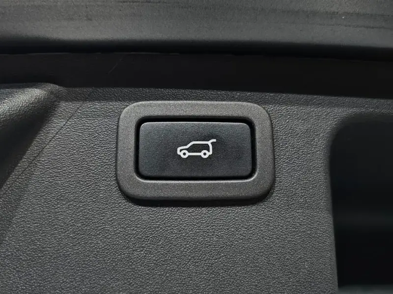 2019 Land Rover Discovery Sport с пробегом 63 603 км