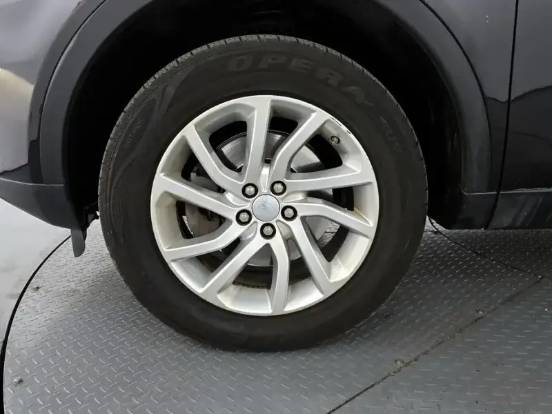 2017 Land Rover Discovery Sport с пробегом 195 128 км