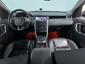 2017 Land Rover Discovery Sport с пробегом 195 128 км
